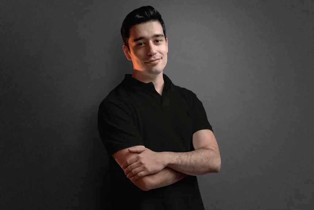 Victor Dominguez Racks Academy